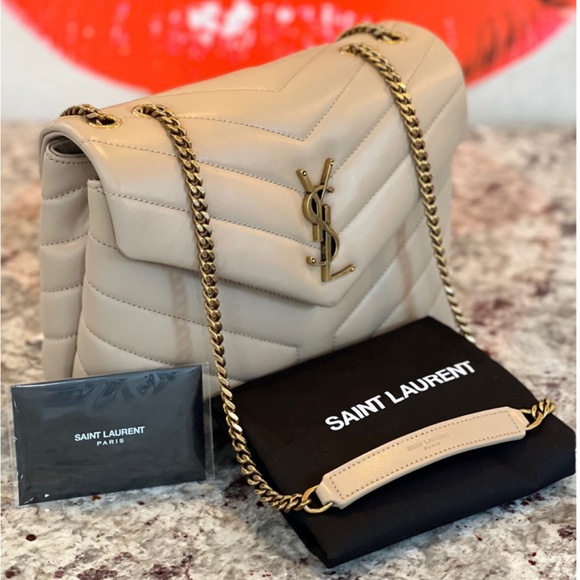 SAINT LAURENT Monogram Loulou Quilted Small Beige Leather Shoulder Bag - Picture 3 of 13